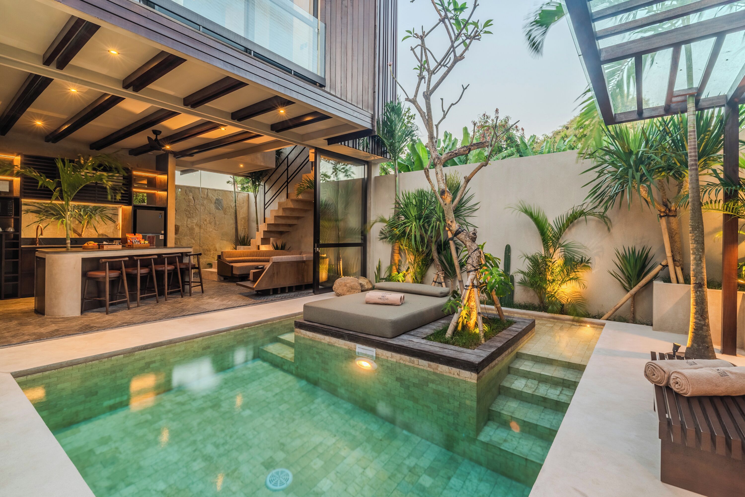 Deluxe villa, 2 slaapkamers, privézwembad, uitzicht op zwembad | Zwembad | Een buitenzwembad
