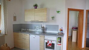 Unclassified image, 4 of 7, button - Apartment with separate bedroom and terrace, 40 sqm (Aschau im Chiemgau)