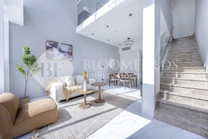 Apartment - Bloomfields Deluxe 1BR Rukan (Dubai)