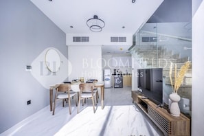 Apartment - Bloomfields Deluxe 1BR Rukan (Dubai)