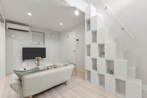 Interior - ANON Shibuya A103 (Tokyo)
