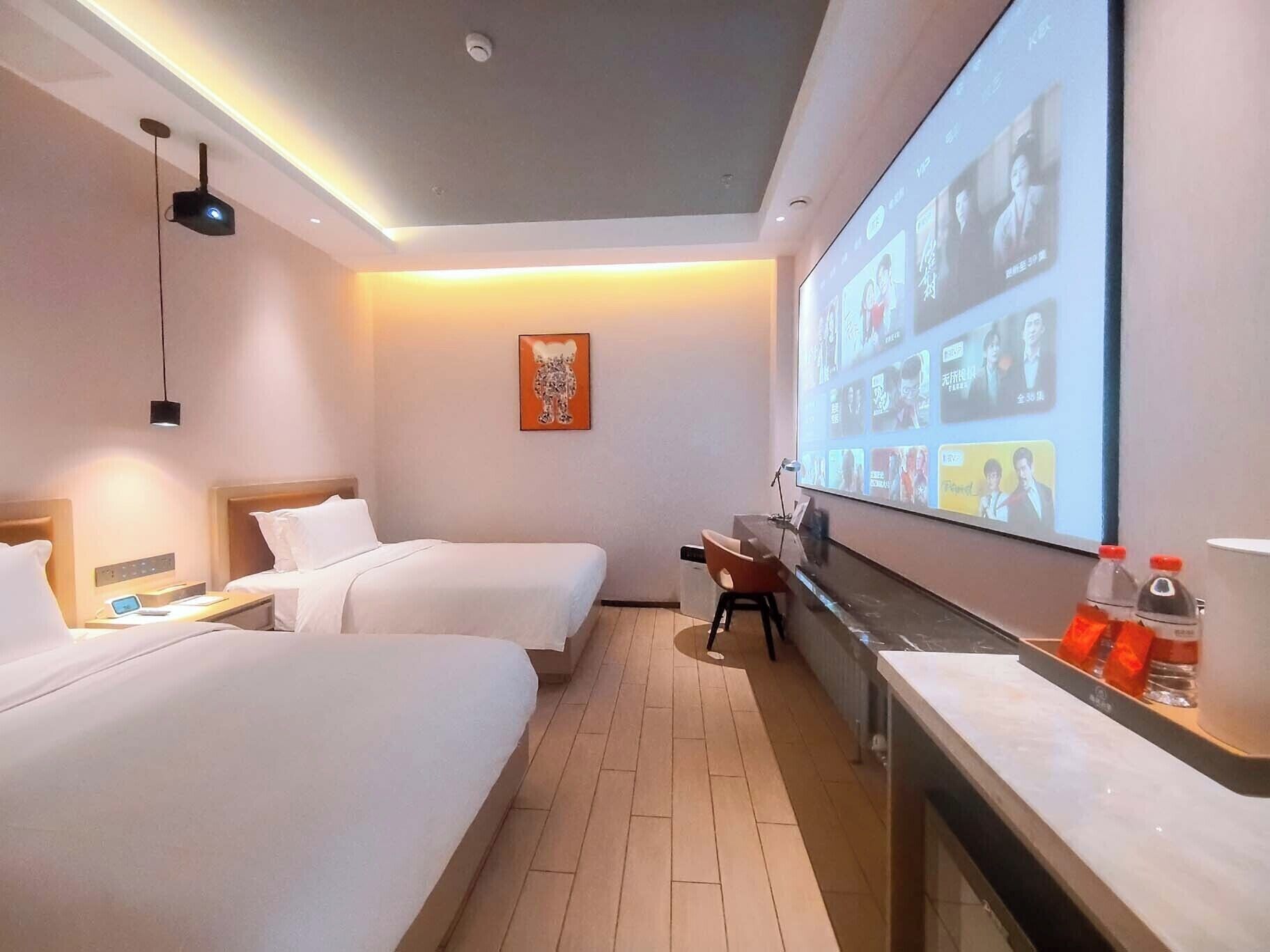 Economy Twin Room | Blackout curtains, soundproofing, iron/ironing board, free WiFi