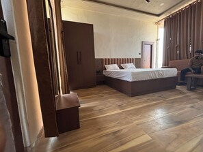 Phòng Cao cấp, quang cảnh sông