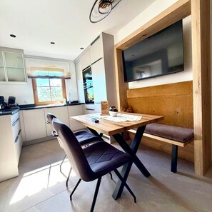 Dining - Vacation apartment Abendsonne 60 sqm (Palling)