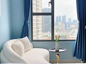 Smart TV 49 pulgadas con canales de televisión por cable, Netflix