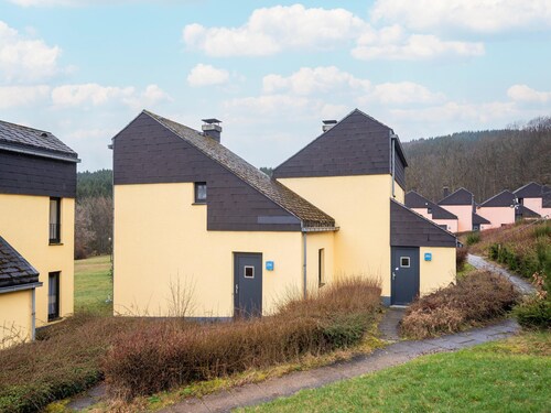 Nature Retreat in Hambachtal Holiday Park