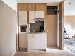 Private kitchen - Hambachtal Boutique Resort Stay (Oberhambach)