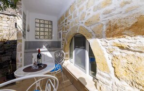 Outdoor dining - Gorgeous apartment in Brela with house sea view (Brela)