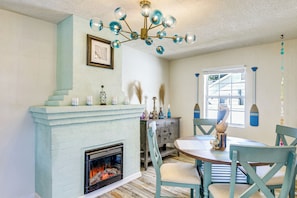 Dining - < 1 Mi to Ramp! Boater's Retreat in Edgewater (Edgewater)