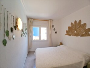 3 Schlafzimmer, Bügeleisen/Bügelbrett, Internetzugang, Bettwäsche