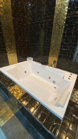 Unclassified image, 3 of 13, button - Shaionara Villa (Parongpong)