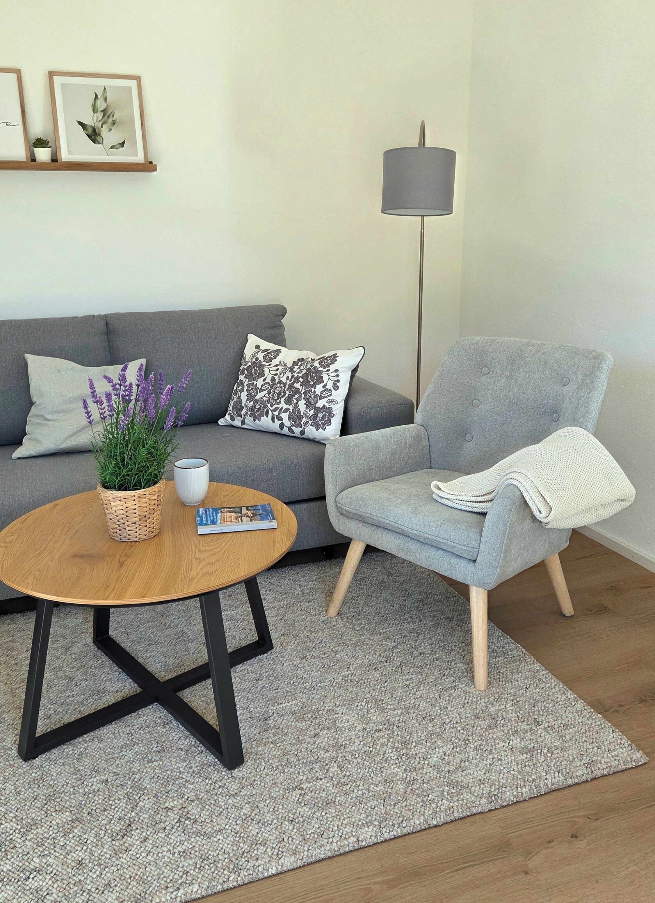 Ferienwohnung Simon, 90 m², 2-6 Personen, Wohnküche, 3 Schlafzimmer, Du/WC + WC, Balkon-Wohnzimmer
