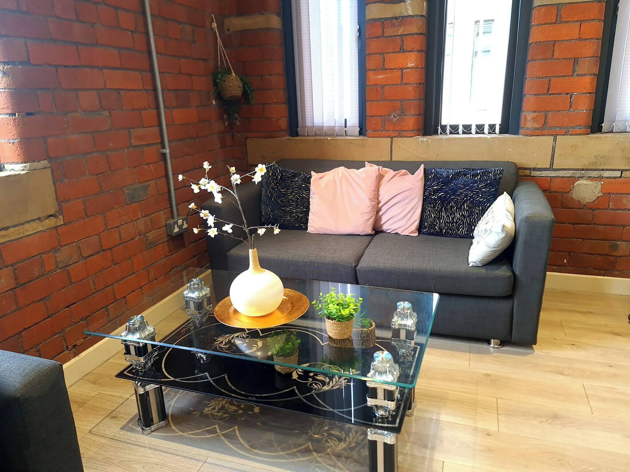 Apartment, 2 Bedrooms | Living room