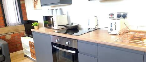 Apartment, 2 Bedrooms | Interior