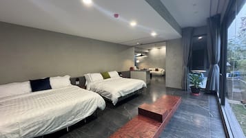 Luxury Quadruple Room