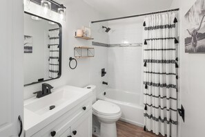 Towels, soap, toilet paper