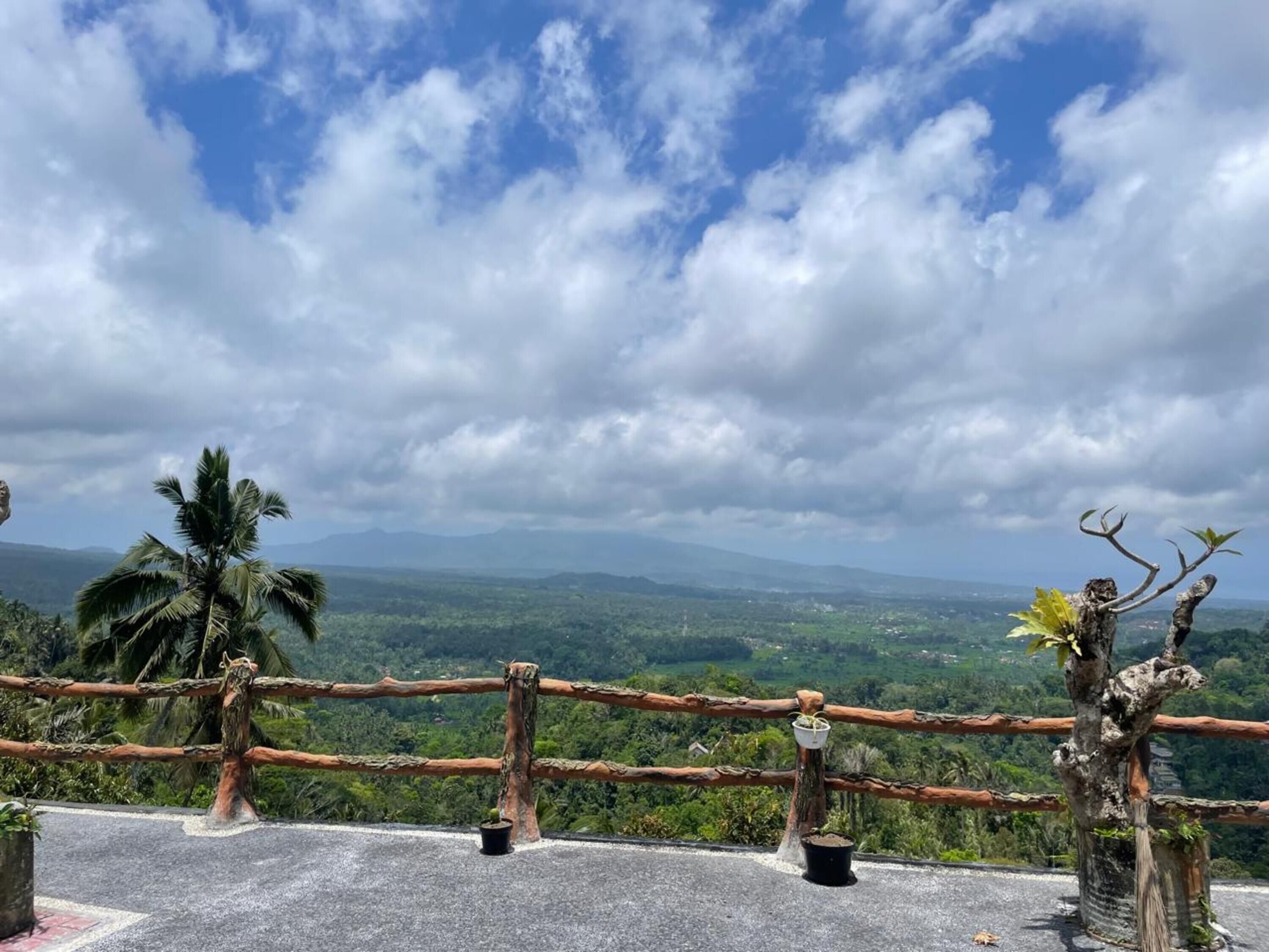 บริเวณภายนอก