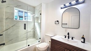 Oklassificerad bild, 2 av 6, knapp