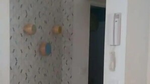 Nicht klassifiziertes Bild, 3 von 11, Schaltfläche