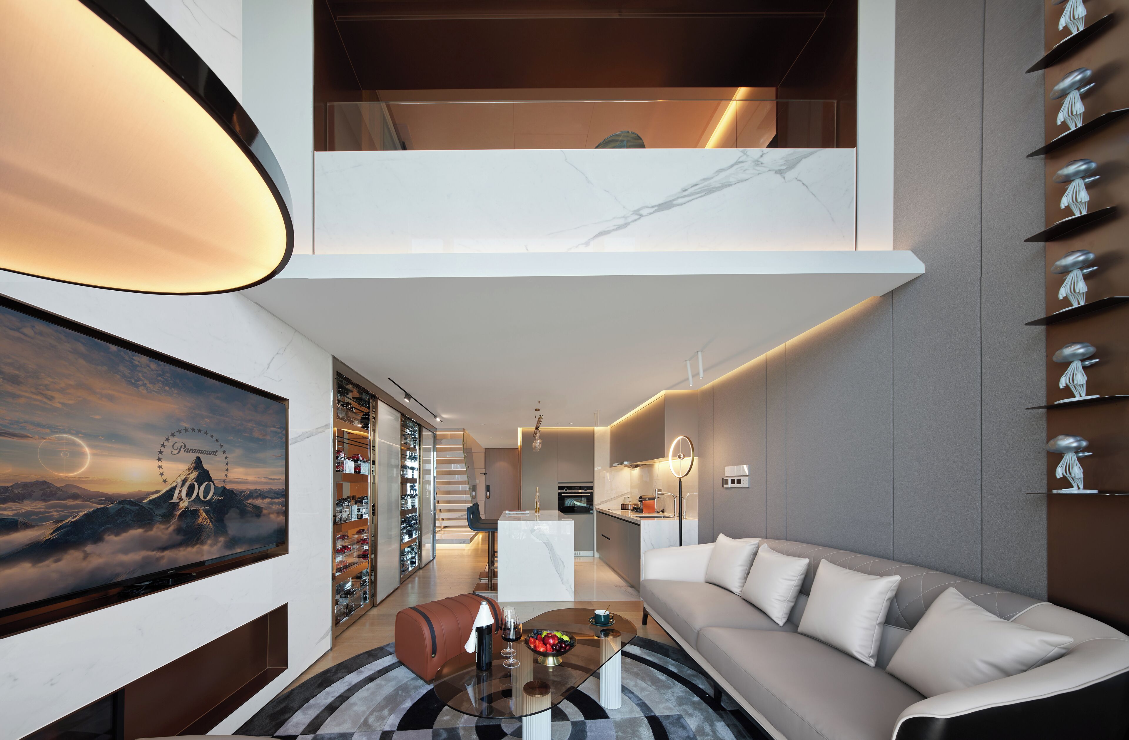 Collector Duplex Suite - 1-Bedroom (Washer/Dryer, Taikoo Li View) | Interior