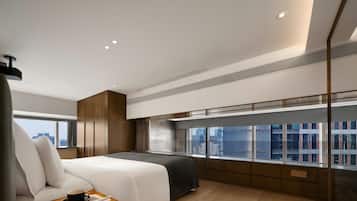 Luxury Suite, City View | In-room safe, blackout drapes, soundproofing, iron/ironing board