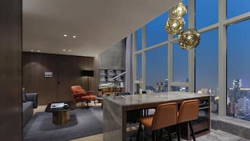 Yacht Club 2-Bedroom Duplex Suite (2 Bathrooms, Washer/Dryer, City View) | View from room