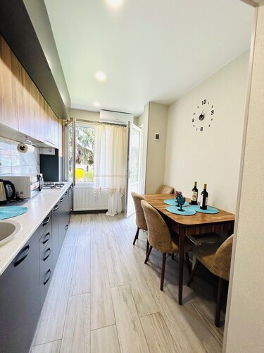 Tranquil 2-bedroom apartment with AC in charming Mtskheta