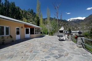 Gambar tidak terklasifikasi, 2 dari 9, tombol