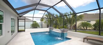 The Creative Cottage W/ Private Pool In The Villages!