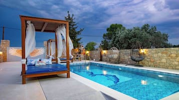 Piscina externa