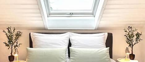 書桌、熨斗/熨衫板、免費 Wi-Fi、床單