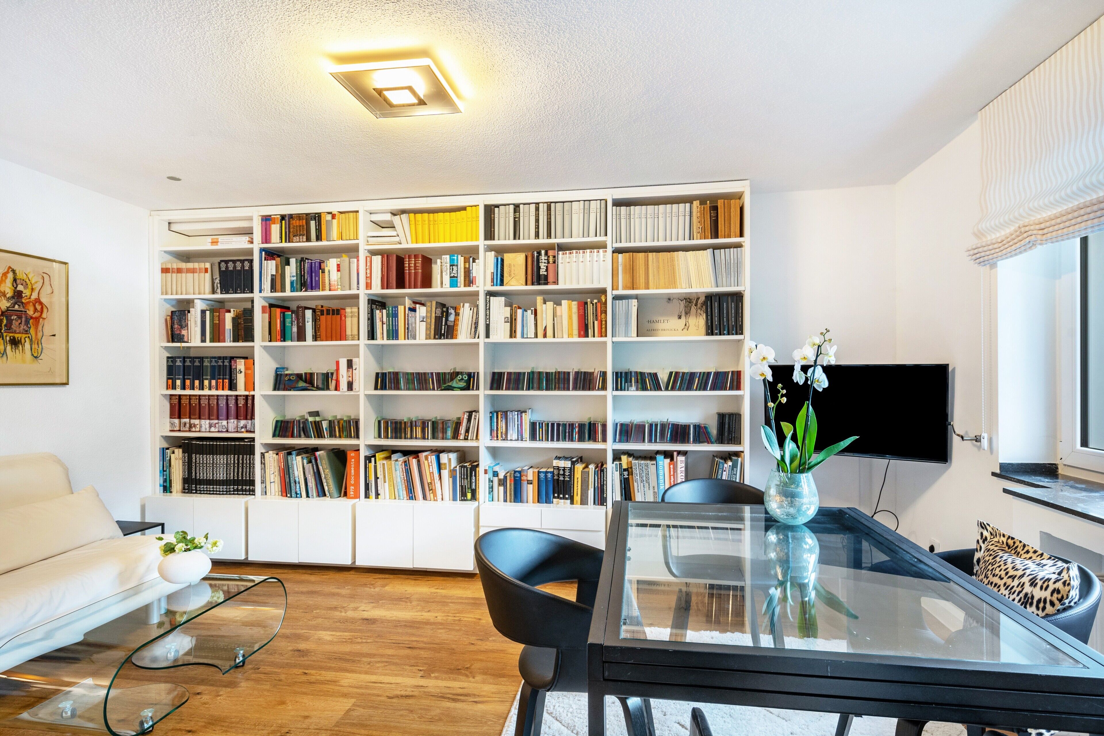 Televisión, reproductor de DVD y estéreo 