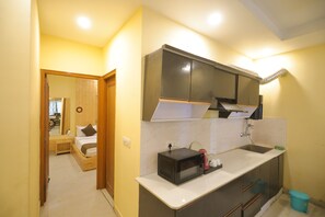Superior Suite, Multiple Beds | In-room dining - Kedar Inn By Rovers Nest (Rishikesh)