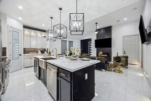 Photo non classée, 4 sur 17, bouton