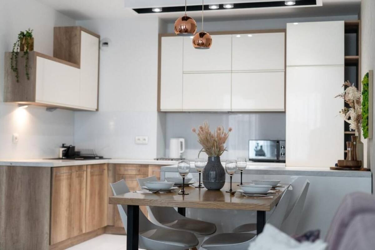 Apartment, Balcony | Private kitchen