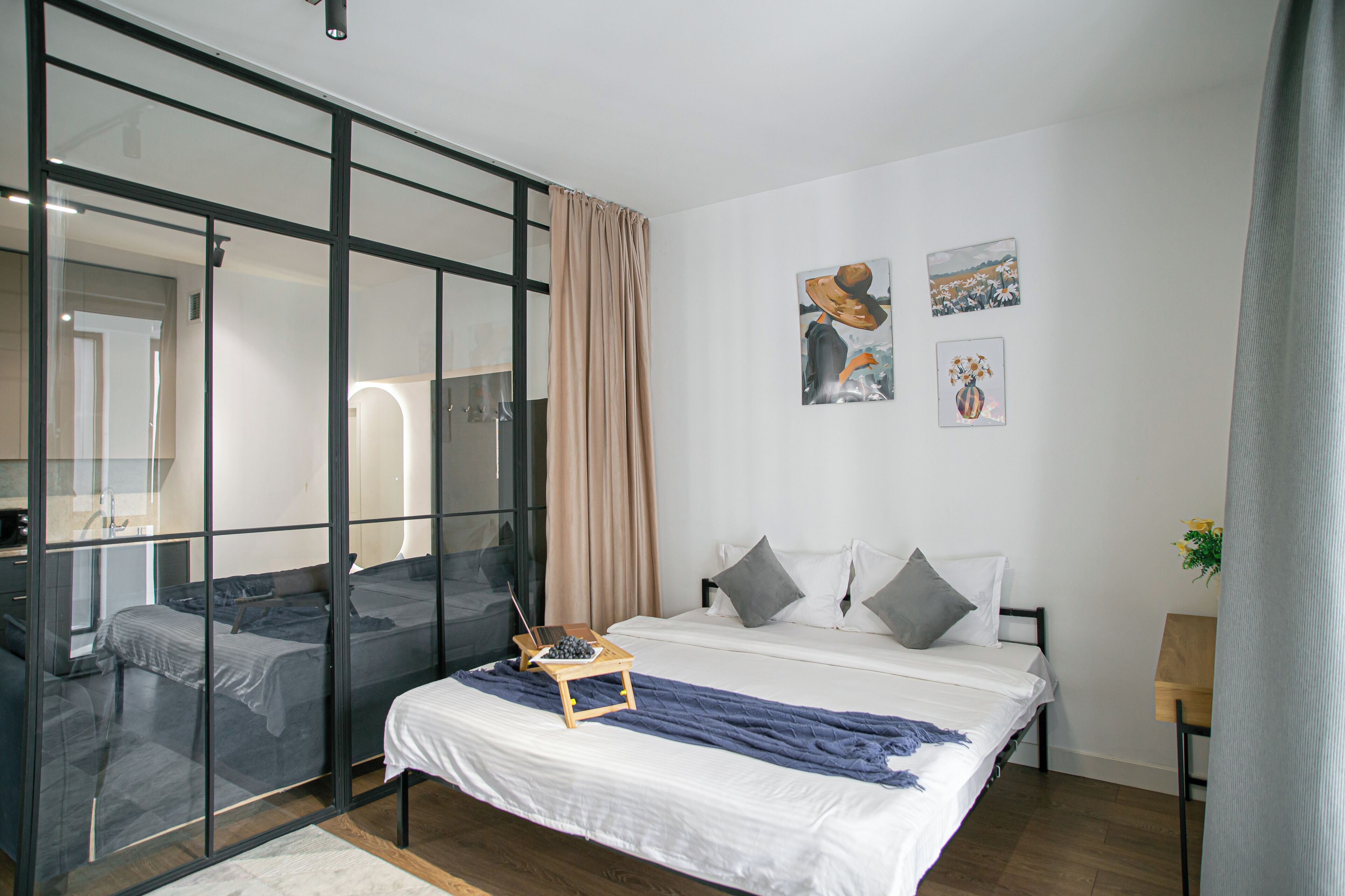 2 chambres, fer et planche à repasser, Wi-Fi, draps fournis