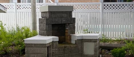 Enceinte de lâhĂ©bergement