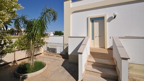 Exterior - Apartment in Torre Suda, Racale (Torre Suda Provincia Lecce)