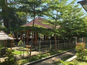 Unclassified image, 5 of 38, button - Pohon Purba Resort & Restaurant (East Lombok)