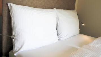 1 bedroom, desk, free WiFi