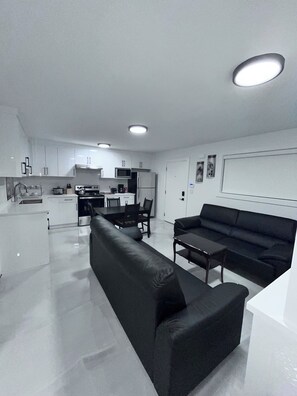 Unclassified image, 5 of 31, button - Exclusive Private Suite At Raj Mahal (Delta)