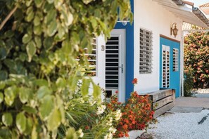 تفاصيل الفندق من الخارج