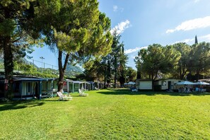 Property grounds - High-quality mobile home on Lake Garda (Toscolano - Maderno)