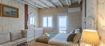 La Casa de los Abuelos - Spacious Rural Home in Sierra de Gredos for 13