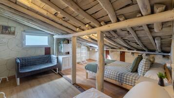 4 camere, ferro/asse da stiro, Wi-Fi, lenzuola