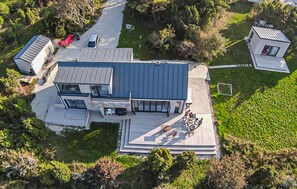 Exterior - Amazing home in Klintehamn with ethernet internet (Klintehamn)