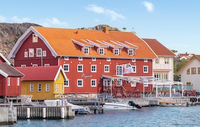Awesome apartment in Kyrkesund with WiFi
