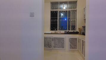 Apartment, 2 Bedrooms, Balcony, Ocean View