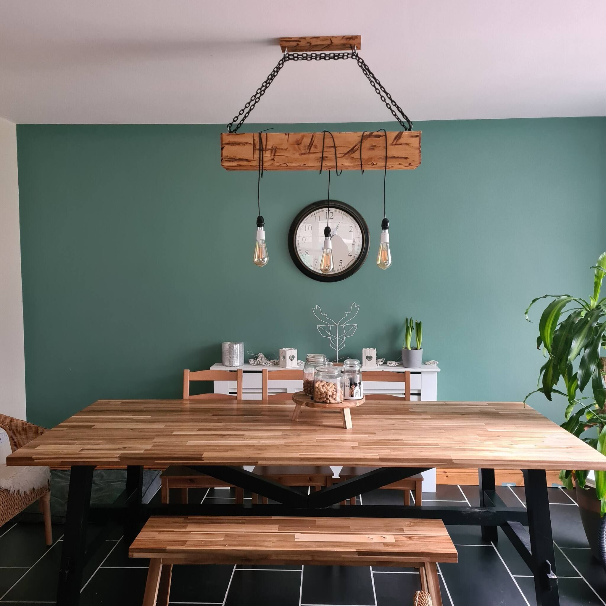 House, 4 Bedrooms | Dining room