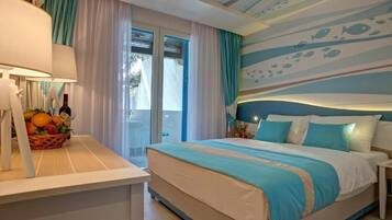 Standard Double or Twin Room, Balcony | In-room safe, desk, free WiFi, wheelchair access